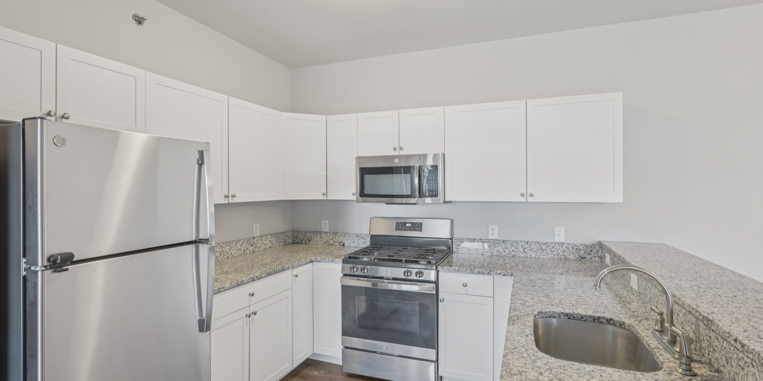 33-print-6020 Delilah Rd Unit 7304 The Galloway Model-S1401-007